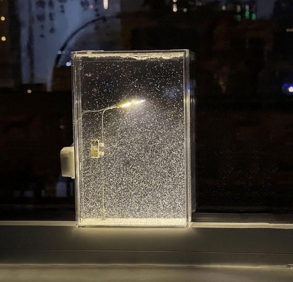 The Magic Snow Lamp